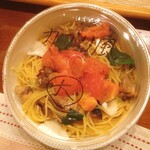 タパス＆タパス - グリルチキンとモッツァレラチーズのカプリ風スパゲッティ 大盛