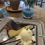 Marina Paku Cafe - 