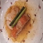 15841861 - 帆立て貝(北海道産)と真鯛(今朝築地から)