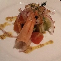 三笠会館 聖せき亭 - 前菜(甘エビとアボカドとサーモンのマリネ)