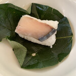 大滝茶屋 - 鯖の柿の葉寿司