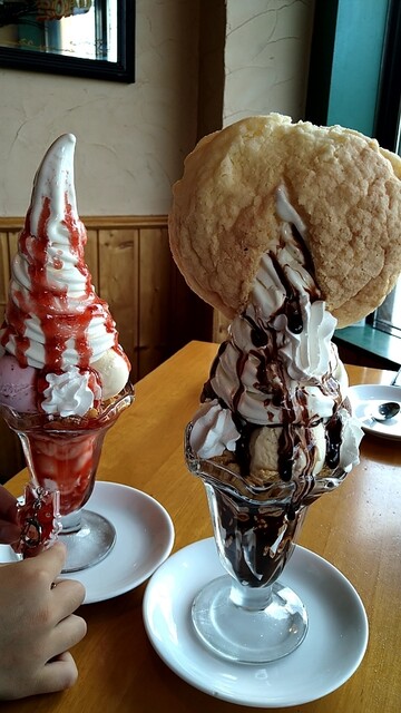 スリーエッグス - 大麻/カフェ | 食べログ