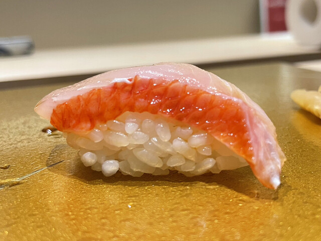 上野 鮨 よこ田 image