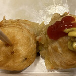 味のモトシロ - 左デフォルト、右ケチャップマスタード