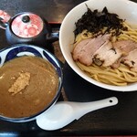 Tsubame Sanjou Chuukasoba Oninibo - つけ麺（並盛）