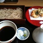 蕎麦と日本料理　驚　KYO - 椎茸のかき揚げセイロ