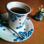 炭火珈房 ピトン - 有田焼のカップ＆ソーサーはお店のこだわりですね。