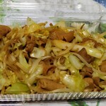 橋場食堂 - もつ炒め、ビールにピッタリ