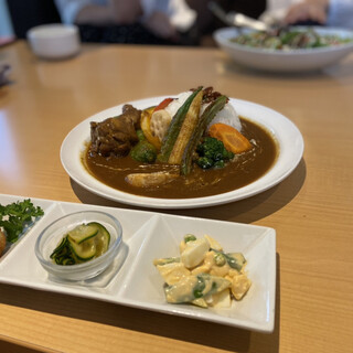 オシャレな空間 下関 角島でおすすめのカフェをご紹介 食べログ