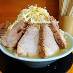 ラーメン 盛太郎 - チャーシュー麺840円（野菜マシマシ）