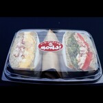 ソーセージとパンの店 MONJ! - 