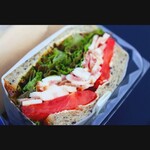 ソーセージとパンの店 MONJ! - 