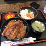 ヨーロッパ軒 - トリオ丼