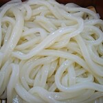 梅松 - 細めツルシコうどん 麺アップ！