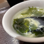 志村坂上食堂 - ワカメと玉子のスープは薄味です