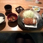 平田牧場 とんや - ヒラボクモッツァレラ膳１５００円とろ～り(*´∀｀*)