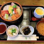 Aioi - 板前おまかせ海鮮丼（税込1,380円）