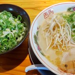 ラーメン屋台骨 - 