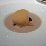 2012年11月セップ茸のヴィルーテ　季節の茸の軽いフリカッセと共に　チョリソーのエキュムのアクセント