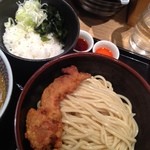 麺屋一燈 - 半ライスつき♪