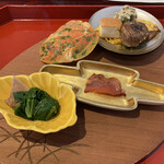 割烹 新多久 - 八寸　どれも美味！
      特に栗の渋皮上げ、最高！