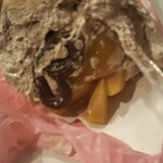 喫茶 あじさい - 持ち帰りのモンブランクレープ。