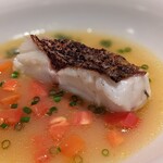 蒼 - ベスト3には入る大好きな一品。スープが美味しいし、煮込んだあとに引き上げられて、皮目を焼くという美味しさを追求したお仕事に畏敬の念をいだきます。