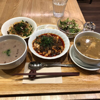 南青山エッセンス - 