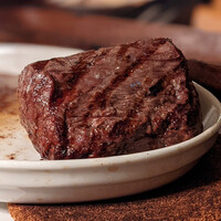 カルネジーオ イースト - 