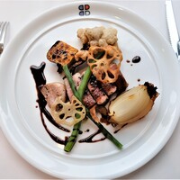 ブラッスリー ポール・ボキューズ 大丸東京 - ポークのロティ。こちらも素晴らしい！