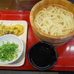 Marugame Seimen - 釜揚げうどん、舞茸天ぷら