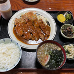 大衆料理 とむら - 