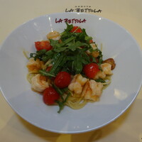 ラ・ベットラ・ダ・オチアイ ナゴヤ - 海老とルーコラのスパゲッティ