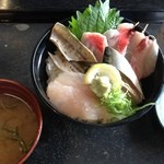 魚がし食堂はま蔵 - ランチ 海鮮丼