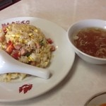 鎌倉赤坂飯店 - スープも一級品です。