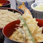 Ukiya - お昼のランチ一番人気　せいろせっと 　　　９８０円