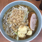 ラーメン やまや本店 - 上から