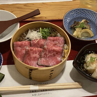 すき焼きと牛まぶし ももしき - 