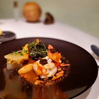 ベージュ アラン・デュカス 東京 - 