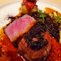 ベージュ アラン・デュカス 東京 - 