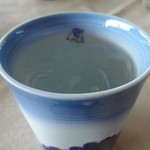 芥屋ゴルフ倶楽部 レストラン - ん？なんか付いてる