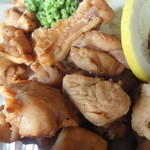 芥屋ゴルフ倶楽部 レストラン - 地鶏の炭火焼アップ