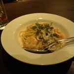 銀座 海老料理&和牛レストラン マダムシュリンプ東京 - ぷりぷり海老のクリームパスタ