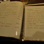 銀座 海老料理&和牛レストラン マダムシュリンプ東京 - 次のページはボトルワイン。有名なシャブリもあるよ。