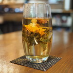 和の中 - 中国花茶