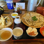 戸隠そば苑 - 