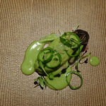 ひまわり食堂 - 焼きナスと牛肉のグリーンカレーのミルフィーユ仕立て