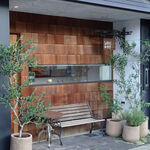 ひまわり食堂 - 店舗外観