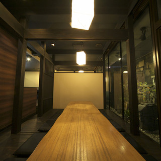 There is a tatami room (horigotatsu) that can accommodate 2 to 16 people.