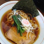 麺処 ほんだ - 醤油らーめん〜さんま薫る中太麺〜